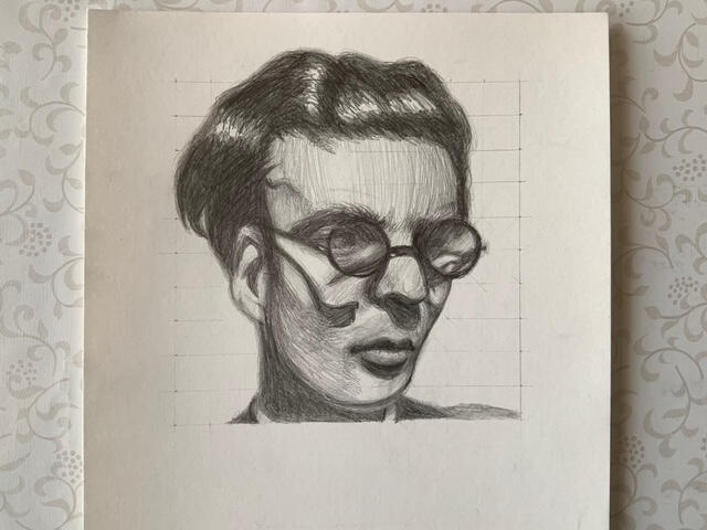 Basically the only realism I&#39;ve drawn, not to be expected of me, added because I&#39;m quite proud of it :)